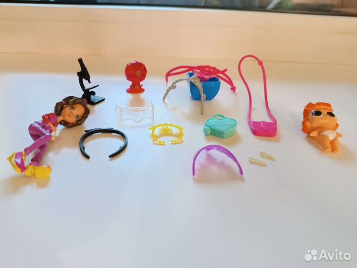 Обувь, аксессуары и мебель для кукол