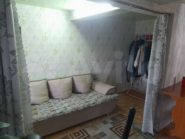 Дом 20 м² на участке 5 сот.