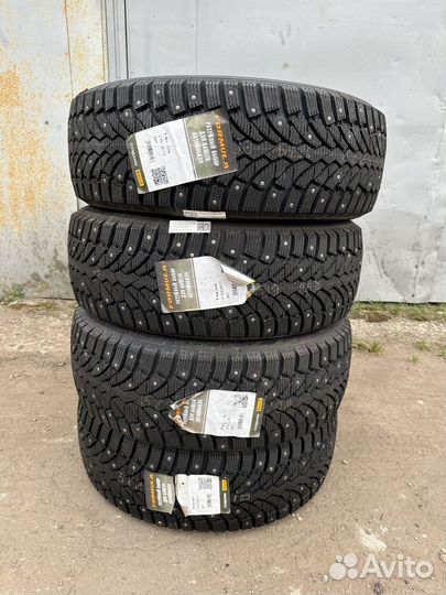 Pirelli Formula Ice 215/55 R17 98T