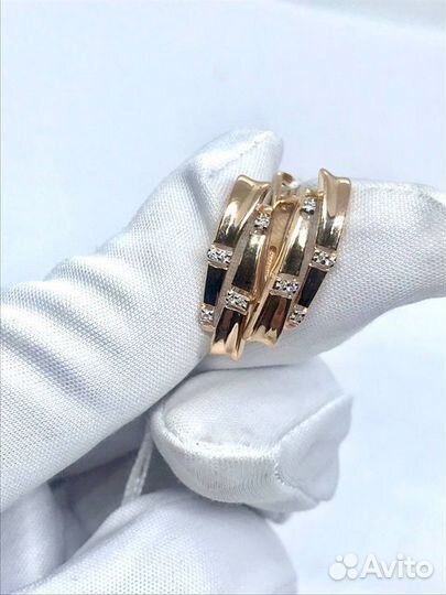 Золотые серьги с камнем