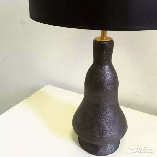 Лампа настольная