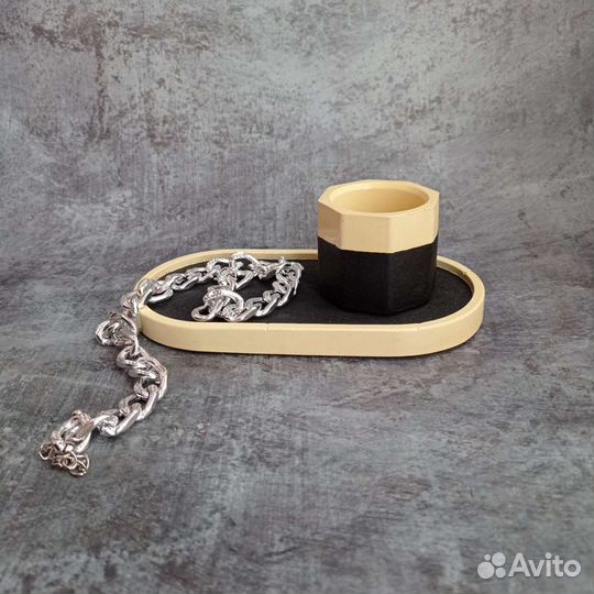 Подставка из гипса