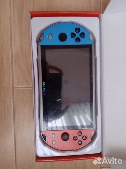 Игровая приставка консоль
