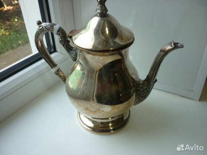 Антикварный кофейник Англия