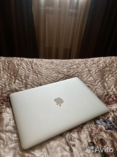 Apple macbook pro 15