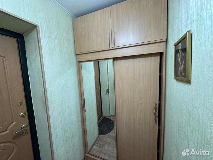 Шкаф купе с зеркалом в прихожую бу