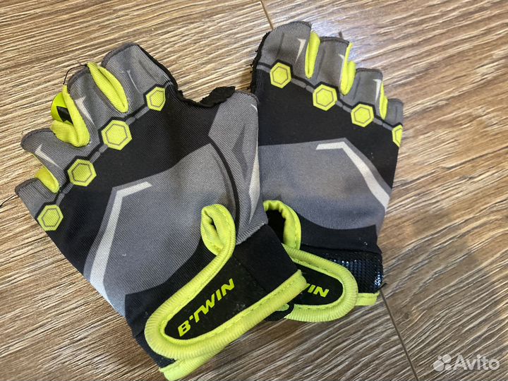 Велошлем детский 47-53 см и перчатки