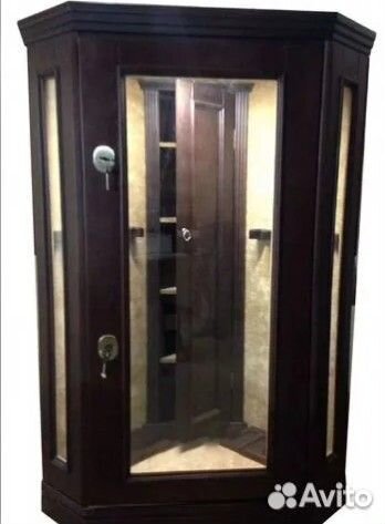 Сейф угловой Витрина в отделке 