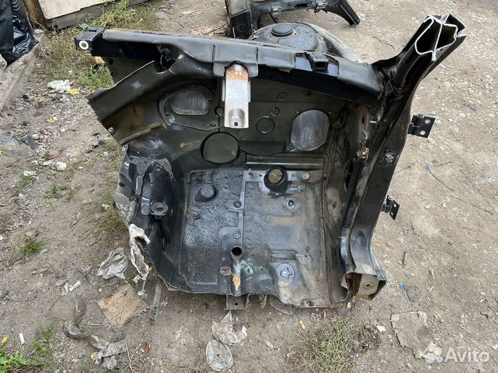Дверь Skoda Fabia 2 передняя левая