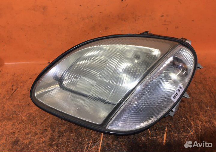 Фара Mercedes slk w170 комплект