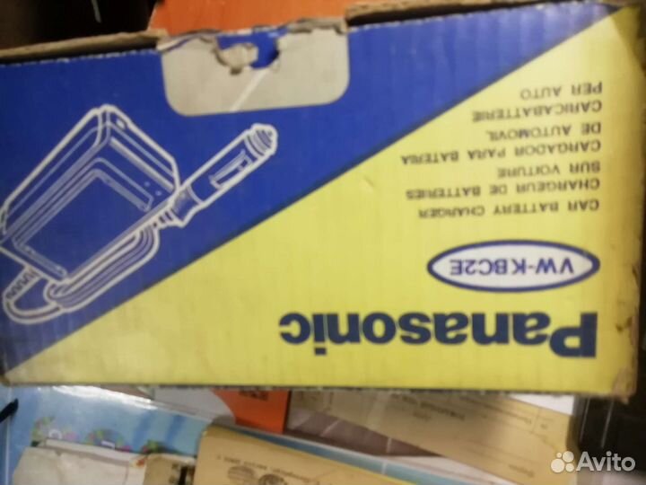 Зарядное к видеокамер Panasonic