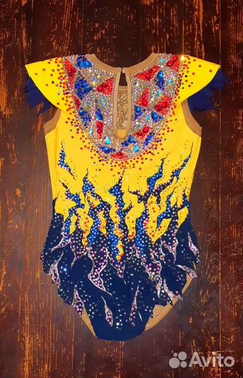 Купальник для художественной гимнастики