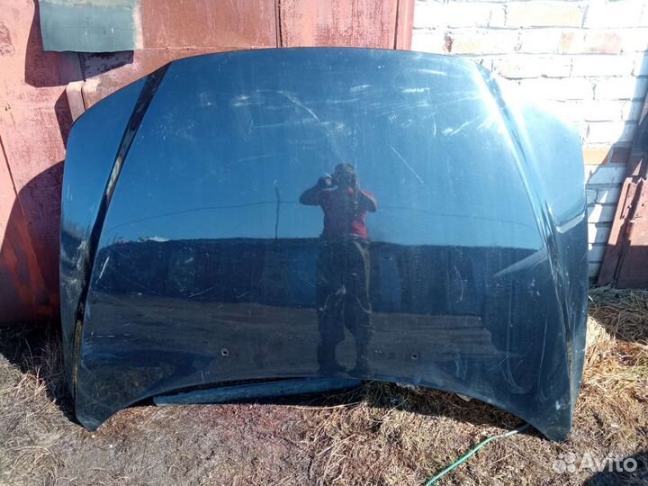 Капот Volvo s60