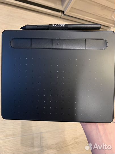 Графический планшет wacom Intuos S Bluetooth