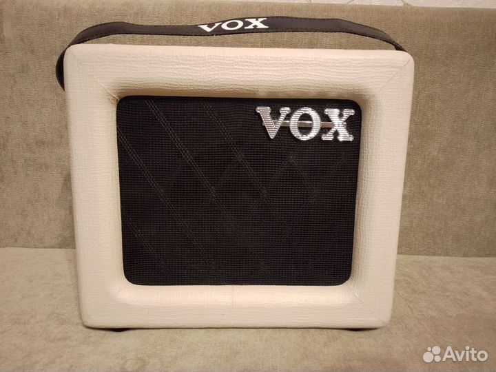 Комбоусилитель VOX с эффектами