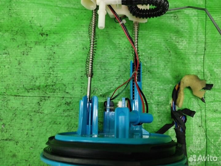 Топливный насос (бензонасос) VW Tiguan / Audi Q3