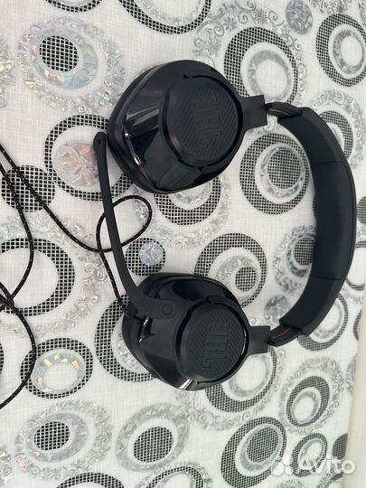 Продам игровой ноутбук MSI katana