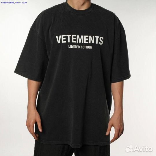 Футболка vetements