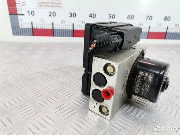 Блок ABS для Seat Alhambra 7M3614111S