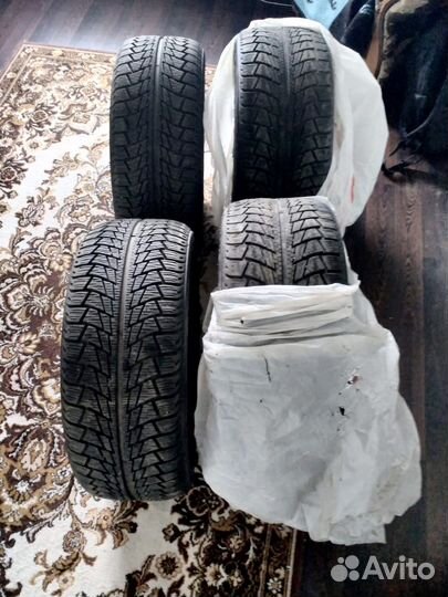 Nankang Snow Viva SV-1 225/45 R17 и 245/45 R17