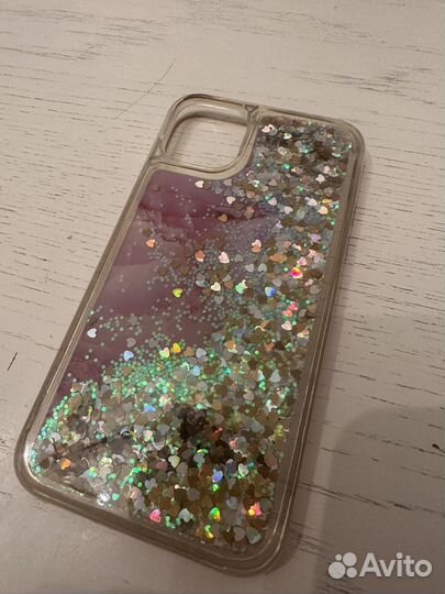 Чехлы на iPhone 11