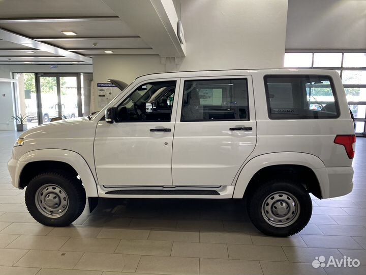 УАЗ Patriot 2.7 МТ, 2024