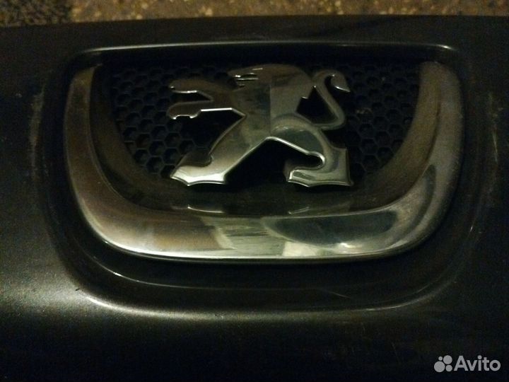 Peugeot 308 эмблема