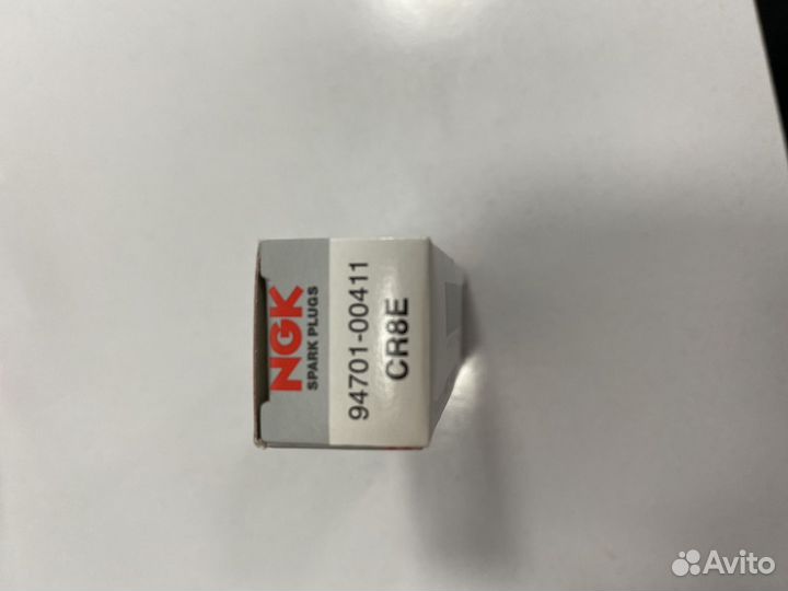 Свеча зажигания (CR8E)