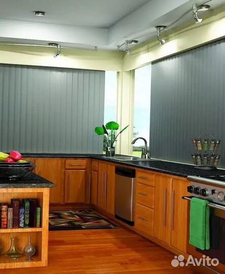 Жалюзи вертикальные из ткани, пластика, алюминия