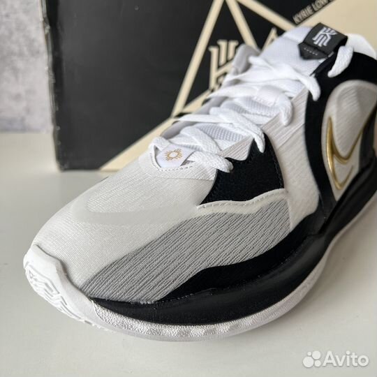 Кроссовки Nike Kyrie Low 5 13US Оригинал