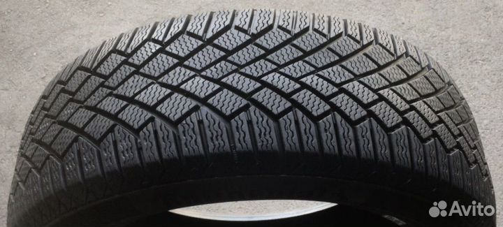 Continental ContiVikingContact 7 225/55 R17