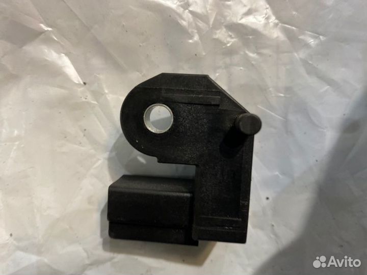 Датчик airbag лев. Citroen C5