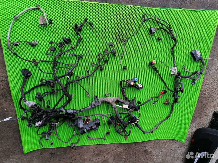 Проводка моторная на VW Passat B8 2015-2019 1,4TSI