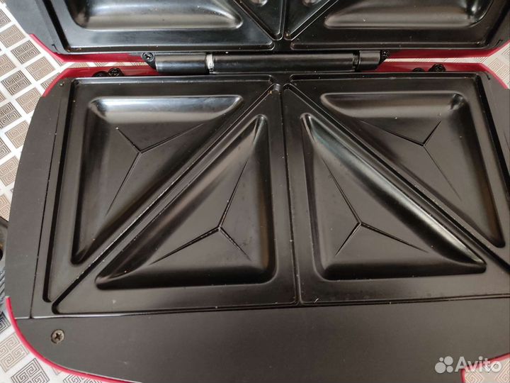 Бутербродница/сэндвичница электрическая