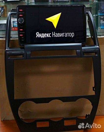 Land Rover Freelander 2 магнитола Android крутилка