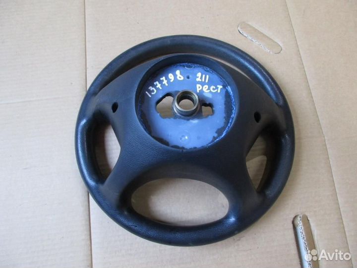 Руль w211 E-class 646.821 2008