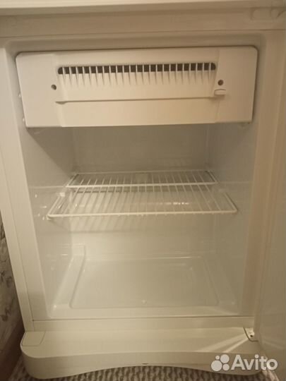 Холодильник б/у indesit No frost