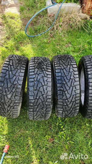 Pirelli Ice Zero 185/55 R15 82T