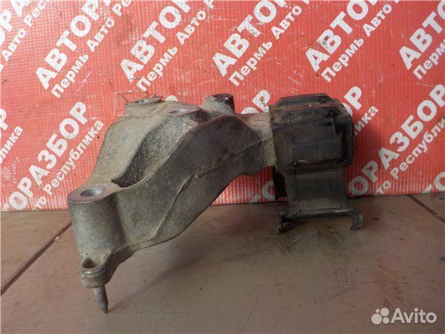 Опора двс Renault Logan L8MV K7MA812 2018