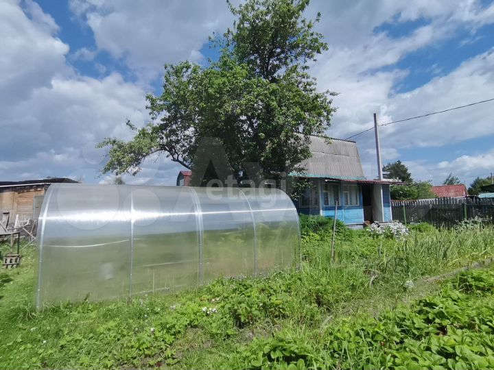 Дача 33 м² на участке 4 сот.