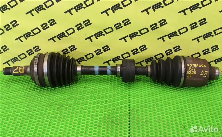 Привод передний левый Honda Stepwgn RF1 B20B