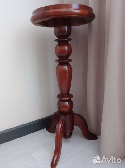 Подставка - столик. Винтаж