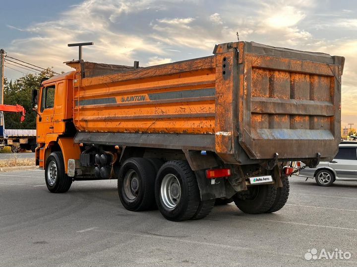 Самосвал 22 м³ Shacman F2000, 2013