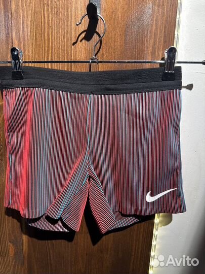 Шорты Nike беговые женские