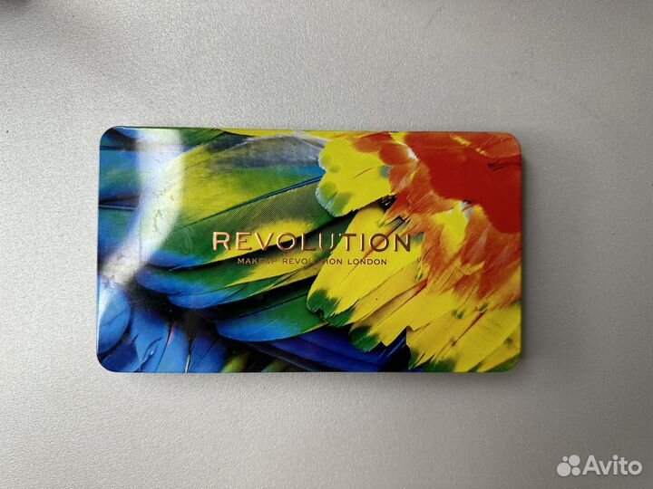 Тени Revolution