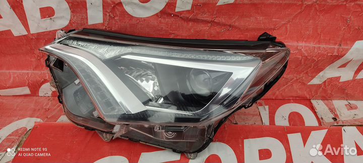 Фара левая Toyota RAV 4