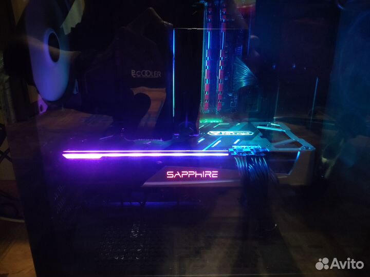 Sapphire AMD Radeon RX 5700 XT nitro+