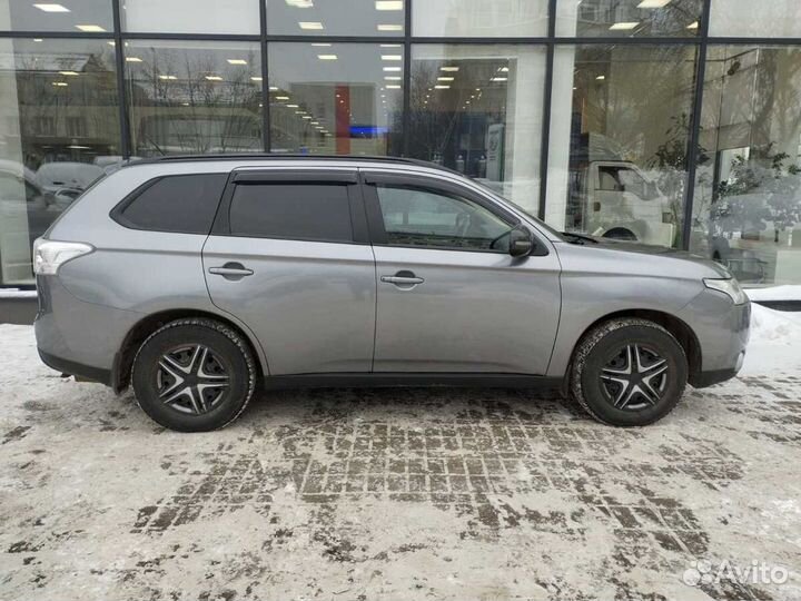 Mitsubishi Outlander 2.4 CVT, 2012, 131 761 км
