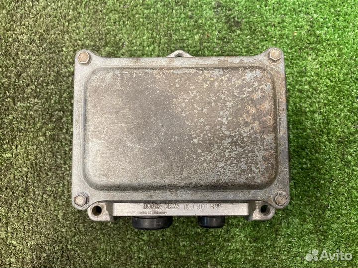 Коммутатор зажигания Mercedes-Benz M116 M117