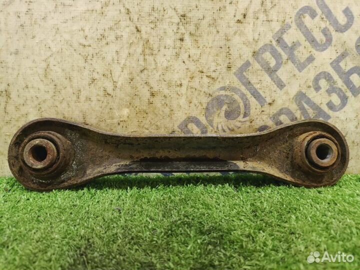 Рычаг подвески задний левый Volvo S40 седан 1.6